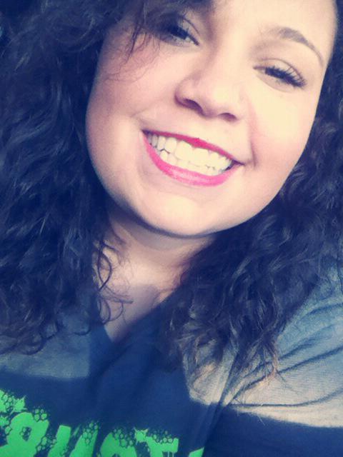 AdrieNichelle's tweet photo. Hey twitter (: http://t.co/IPmePC6eo6