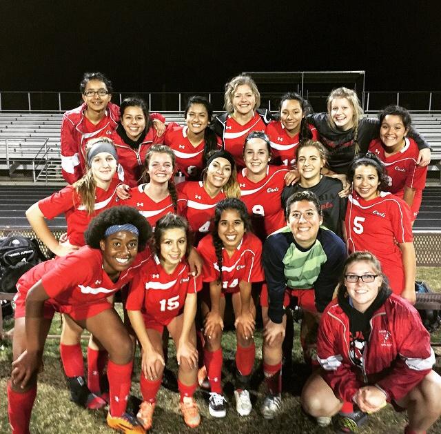 rgbgracie's tweet photo. ❤️⚽️ AGUA FRIA TOOK THE WIN AGAINST CACTUS SHADOWS 5-4 IN OVERTIME ADVANCING TO THE SECOND ROUND OF THE PLAYOFFS ⚽️❤️ http://t.co/MqzrfeEt2i
