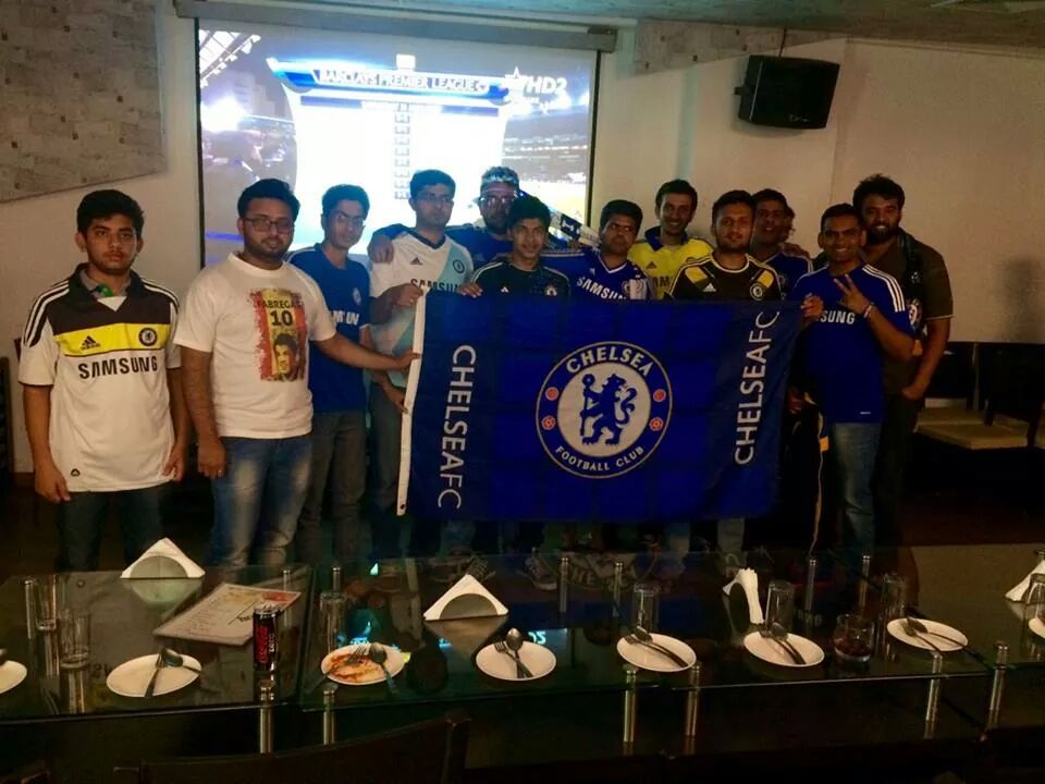 ChelseaIndia's tweet photo. Chelsea vs Manchester City Vadodara Screening, Start of the new big thing! #KTBFFH #CISCScreening @ChelseaFC http://t.co/DrvPeY5Rl7