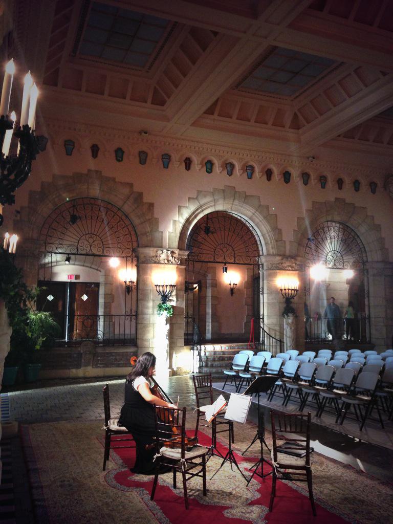 CalidoreSQ's tweet image. Blown away by the beauty of @FlaglerMuseum! What an amazing concert venue! #calidore #gladtobeoutofthesnow!