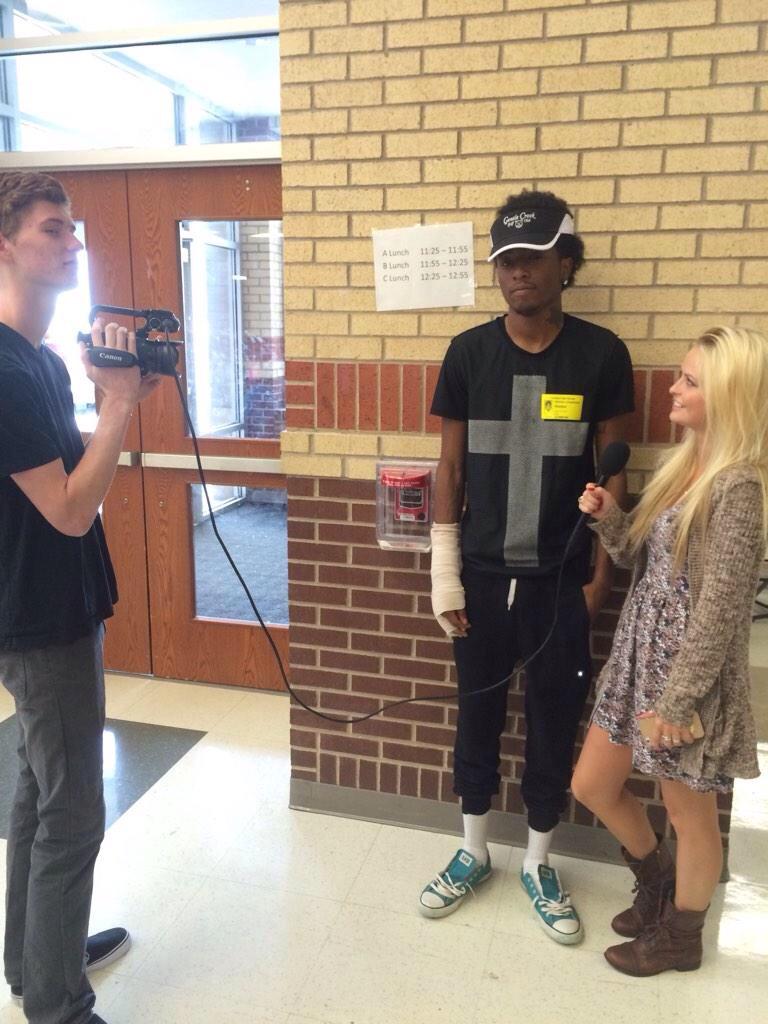 jenniferleann's tweet photo. “@itsnatkroll: needa publish this interview asap #FreeMontie http://t.co/QWhax0Pizl”what up with his shoes