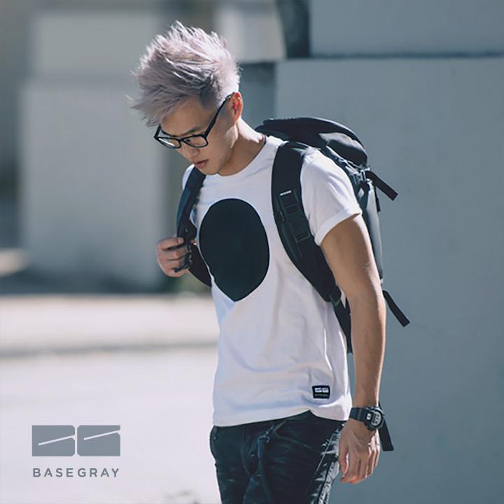 thewesleychan's tweet photo. Introducing http://t.co/G031dTqeSG My own personal playground &amp; workshop to share premium lifestyle goods @basegray_ http://t.co/LOOmjoLhzR