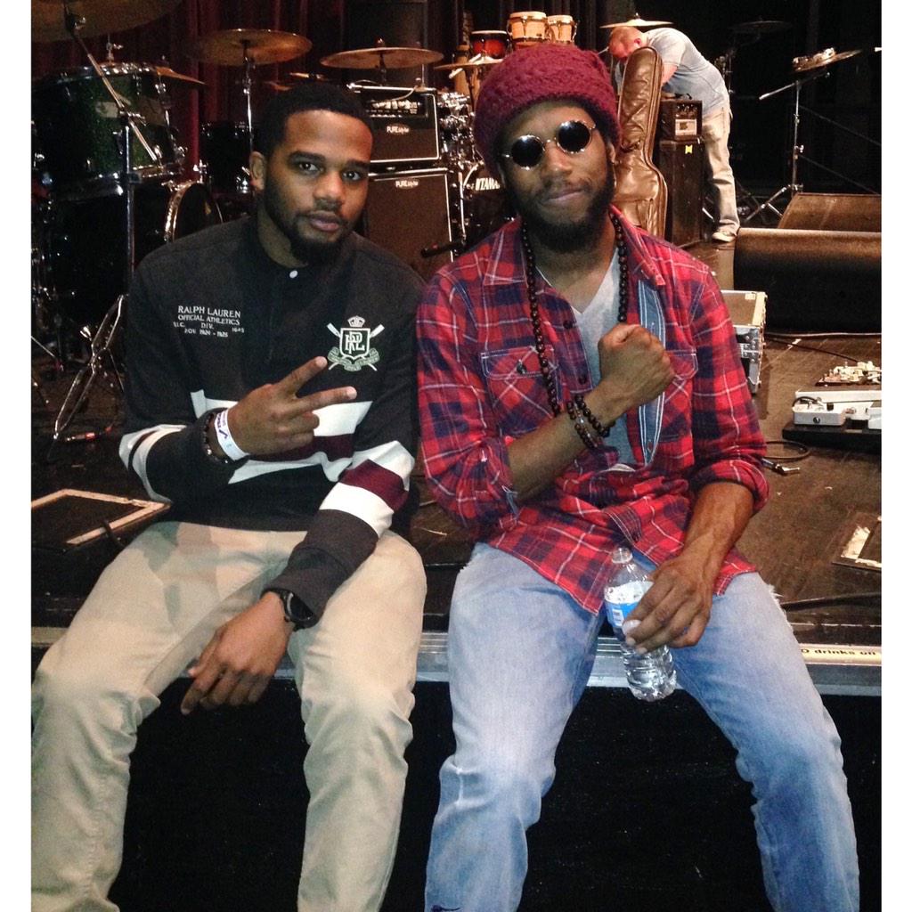 Great show <a href="/Cory_Henry/">Cory Henry</a> <a href="/TheFunkApostles/">TheFunkApostles</a> 👍