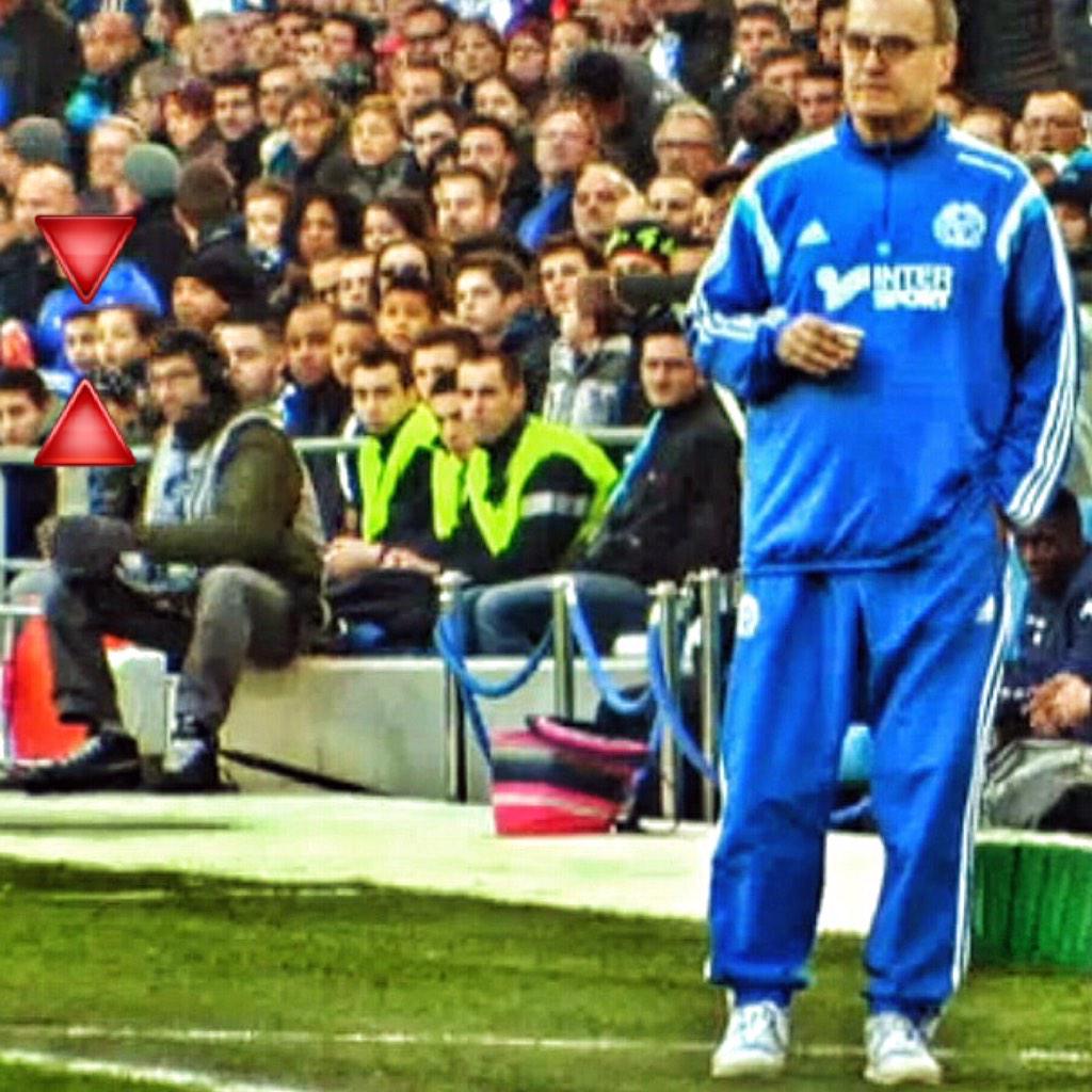 muchacho13014's tweet photo. "Papa tu peux me trouver stp, je suis passé au CFC ?" #OMETG http://t.co/zFyruz4oys