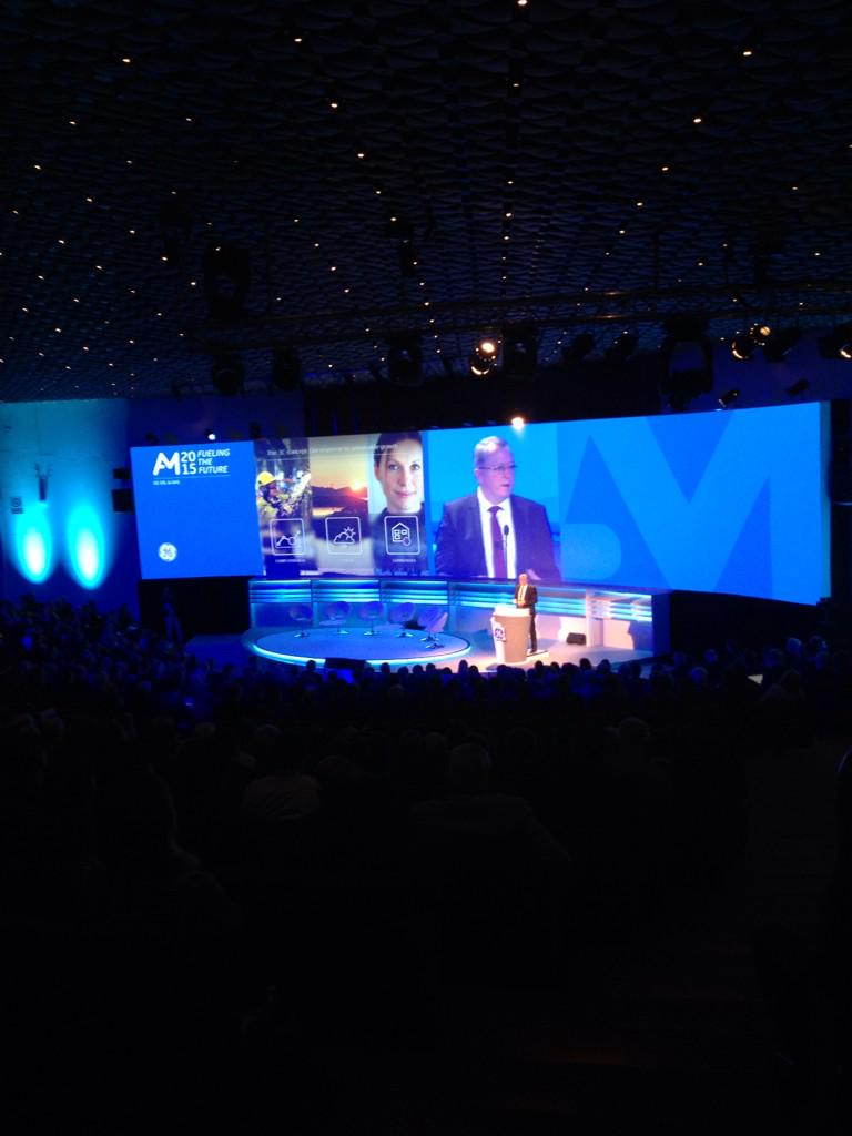 gomezcm14's tweet photo. #GEAM15 great to hear "climate change is real" as many times as possible from O&amp;G leaders like #statoil http://t.co/lWVIpgWkMq