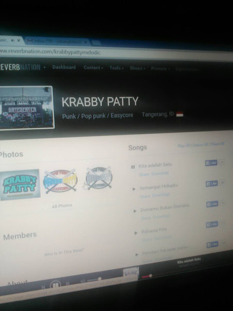 disguysting's tweet image. We're on you! @krabbypatty_ExC. Made my monday get better! Nice songs! Keep it up ;)