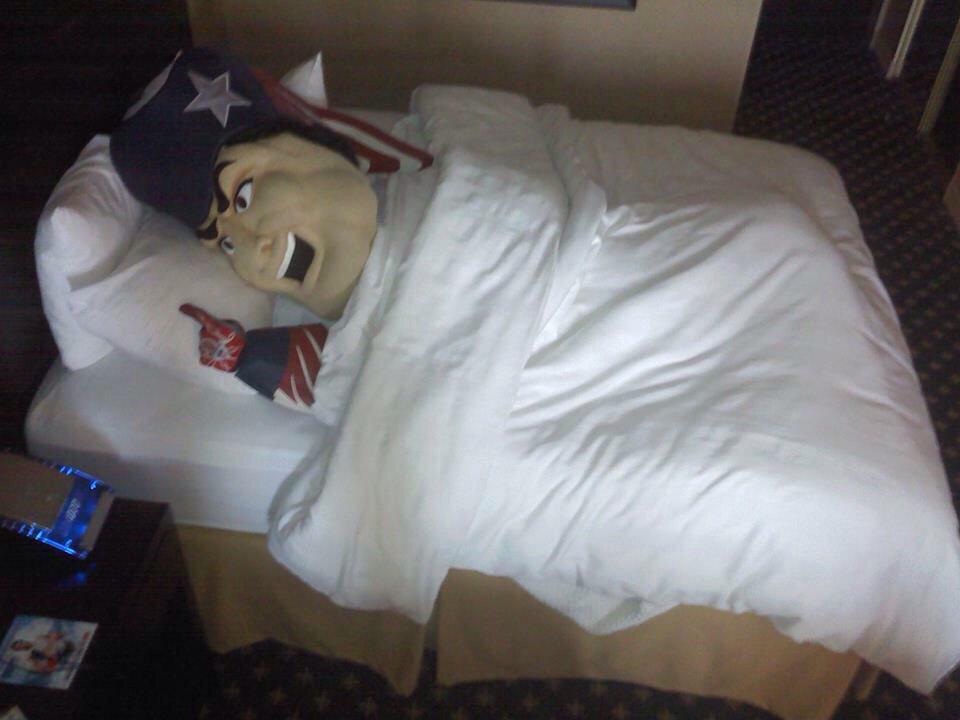 MauriTerrones's tweet image. Bien echo #Patriots y también súper bien echo @tbrady14  #bien #jugado #Patriots