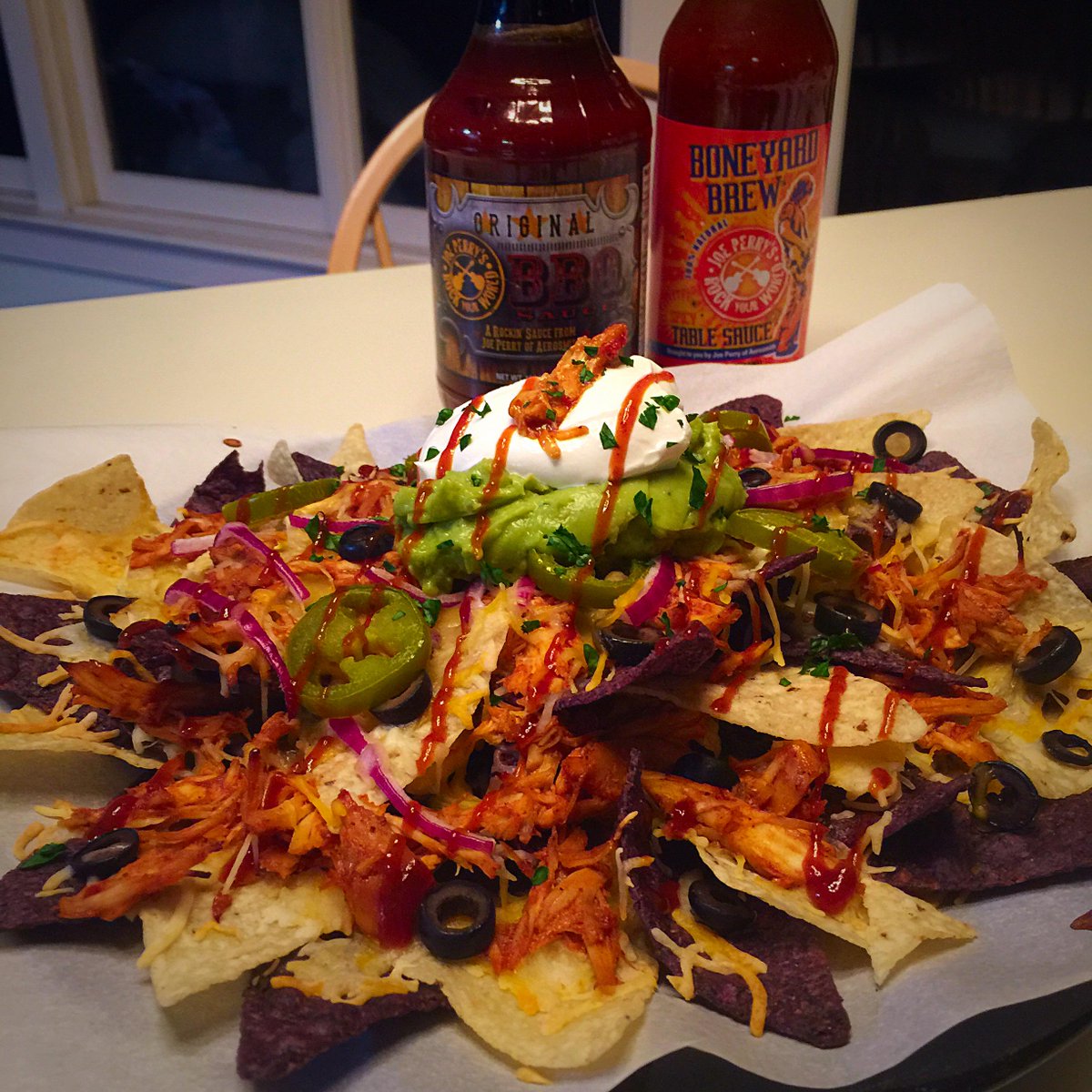 JPRYW's tweet photo. Super Bowl nacho!! Spicy BBQ shredded chicken nachos. Congrats #Patriots http://t.co/3PqLtLGCYR