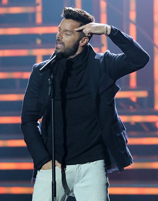 elenqa83's tweet photo. Where words fail, your face speaks @ricky_martin #NBLRickyMartin #RickyAQQE http://t.co/tob9qqxjNd