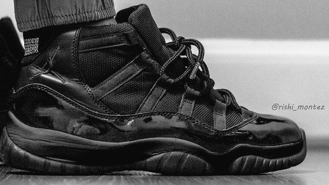 Custom Retros tweet media