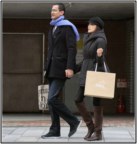 トレぞう 佐藤江梨子が結婚 旦那さんとのデート画像入手 お相手はどんな人 国際結婚とは Http T Co Nu6w2f1v8i