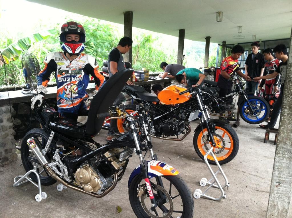 ELPRA RACING TEAM tweet media