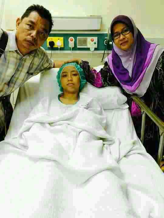 _Adam_Iskandar_'s tweet photo. Tolong sebarkan ye.jika anda sebarkan satu pahala yg anda dapat.tgk.. islam sgt mudah
Bantulah Aisyah ini Ya Allah... http://t.co/YkiM70eJHV