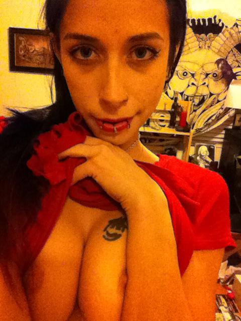 Feeling horny tonight, what would you do? #slut #Amateur @OberonBone @FreeYourInrSlut @slutfarmers @Onlybadchicks<a href="/tag/slut"class="tags">#slut</a><a href="/tag/amateur"class="tags"><span>#amateur</span></a>