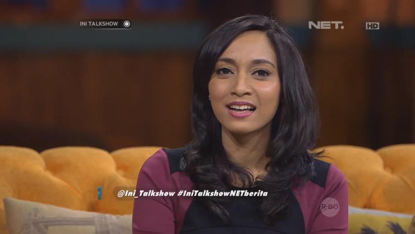 mdtvindonesia's tweet photo. Sudah hadir jg @BellaFawzi yg lg berbagi cerita awal karirnya sebagai News Anchor #IniTalkshowNETberita http://t.co/CaC1Z0Rq2r