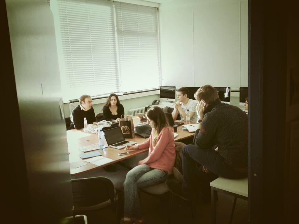 InExtensoULB's tweet image. Après le blocus et les examens, l'équipe d'In Extenso se remet au boulot ! Première émission en préparation..