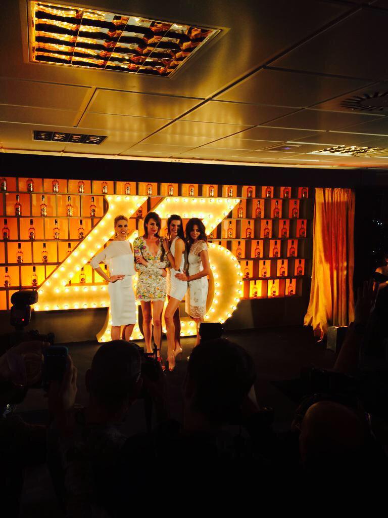 RodrigoMartin28's tweet photo. De lujo #planta43 #priveparty @licor43_es by @GloballyEs @VictorAmaro @RodrigoMartin28 @lasanchez @juditmasco http://t.co/XN7wdQxwq0
