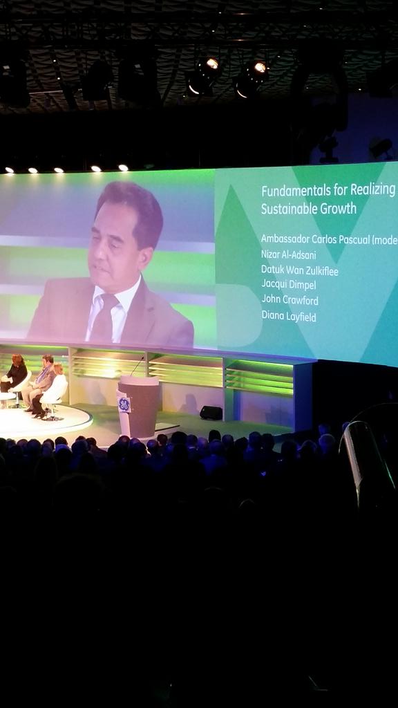 jonizein's tweet photo. Datuk Wan Zul talks about gas pricing mechanism in ASEAN is challenging with gov subsidy &amp; not a free market #GEAM15 http://t.co/dkY1hzOaDa