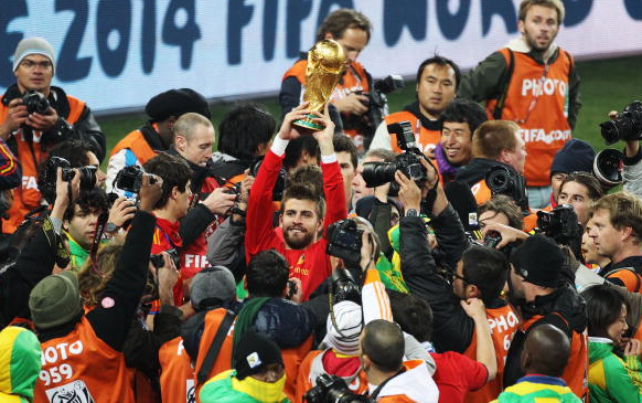 Happy 28th birthday to World Cup winner Gerard Piqué. 