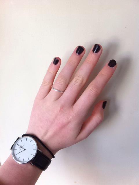 BlueOllis's tweet photo. Loved getting my nails done by @urbanpitstop at the #nyLDNmeet on the weekend 💅 http://t.co/swbRtM1Cfd