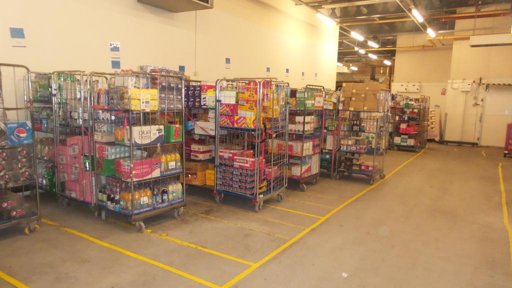 Warehouse standards spot on last night ready for this morning #greatteam <a href="/AmnerMardie/">Mardie Amner</a> <a href="/brookster1971/">Paul brooks</a> <a href="/DisgustingBug/">Th3N!nj@R!d3r</a>