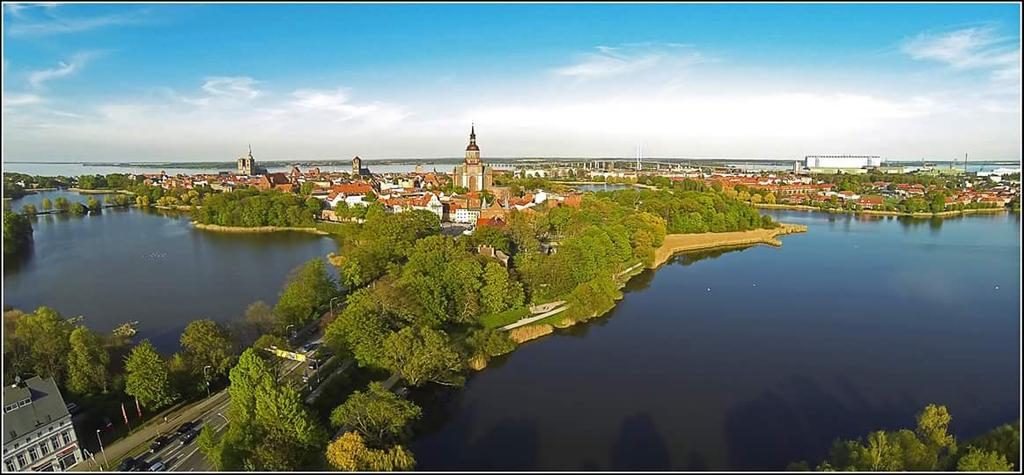 EyeFlyHD's tweet image. City of Stralsund in the north of Germany 
Have a Great new week #community