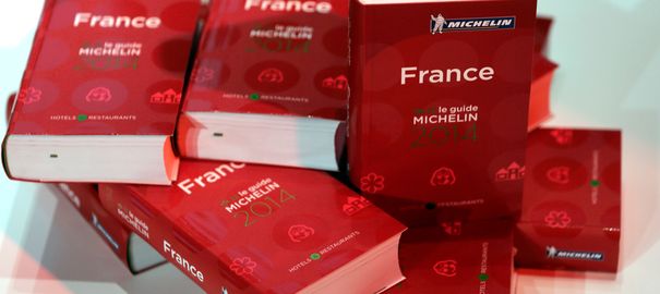 LEXPRESS_dix's tweet photo. Guide Michelin 2015: les nouvelles étoiles dévoilées http://t.co/VcNpnE6ZK8 par @Umaj #Michelin2015 http://t.co/oFmh4EwOIk