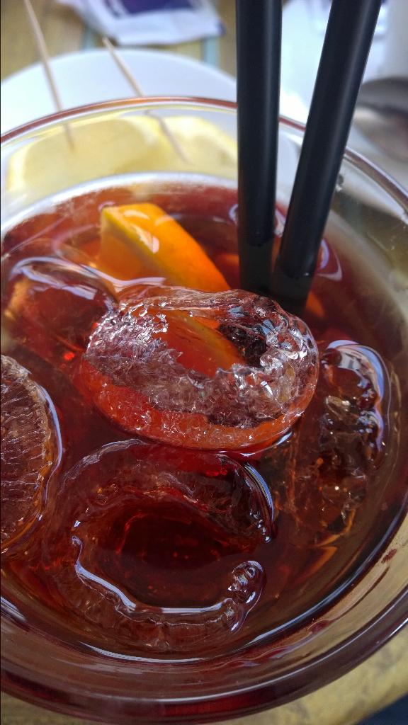 krentip's tweet photo. @Lumia @LumiaUS @LumiaCEE @LumiaUK @Connects @NokiamobBlog #LumiaLove #cocktail #nokia930 #nofilter http://t.co/NgYQLLw8yN