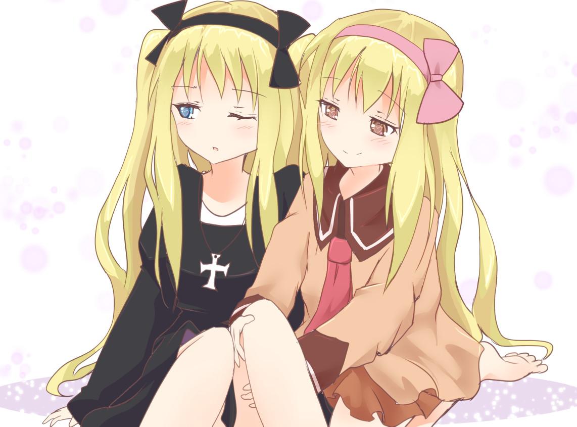 ツインテの日らしいので、うちのチョコさん並べときますね。 