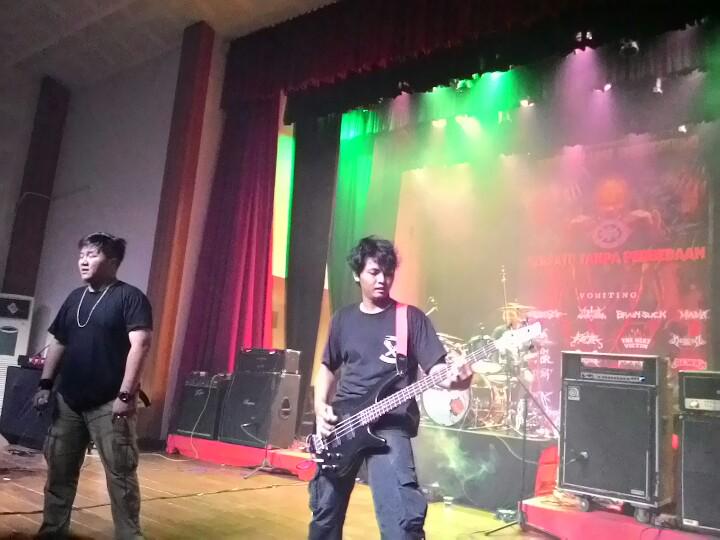 "Jembatan Lima Underground" Minggu, 1 Februari 2015 di Gedung Kesenian Rawa Buaya