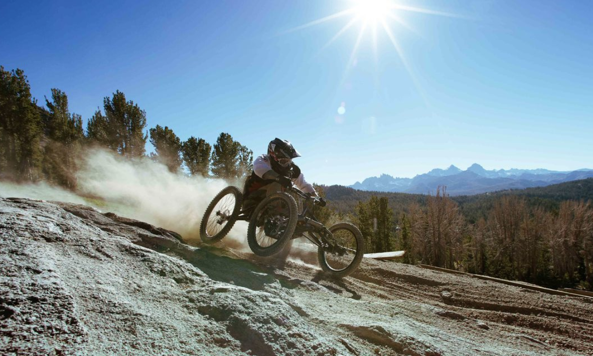 Mpora's tweet photo. It's easy to see why this dude just won $1000 for this insane #Quadcycle line...  http://t.co/vVD5VVis72 
#MTB http://t.co/8a3xL1OcQS