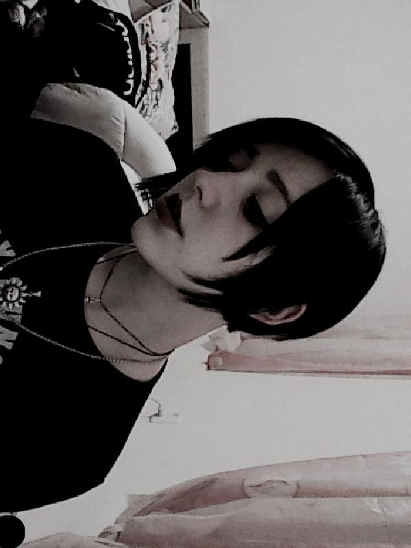 Compulsive_x_x's tweet photo. я у мамы эльф http://t.co/scMPKXmbtt