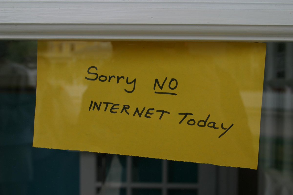 abroadsters's tweet photo. #worstdayin4words
Sorry  no INTERNET  today http://t.co/3pYTY26bAM
