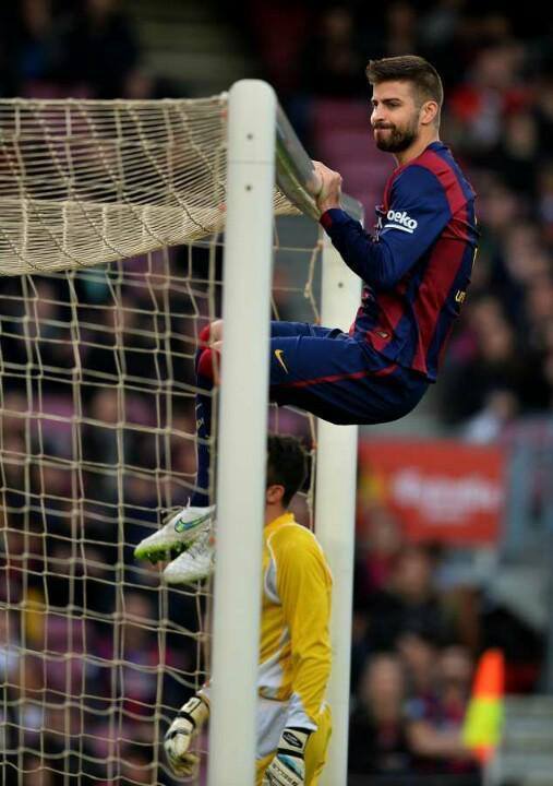 HAPPY BIRTHDAY TO GERARD PIQUE 