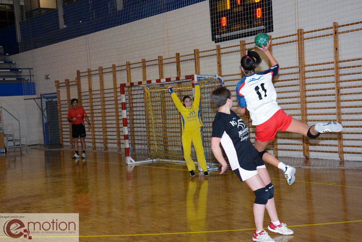 #Balonmano Cómodos triunfos de los dos conjuntos del CBM Montesinos <a href="/BmJumilla/">Balonmano Jumilla</a> <a href="/CB_Montesinos/">Balonmano Jumilla</a> montesinosdeporte.com/2015/02/comodo…
