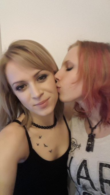 Orisay’s pics and videos