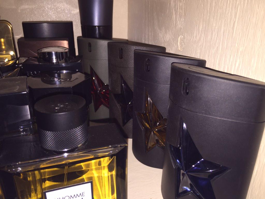 Heroedeldia2013's tweet photo. #one of my #favorite #collection @Mugler @MuglerCircle #Purecuir #B*Men #Puremalt #Angelmen @landoigelo #style http://t.co/XlBMgBEUaq