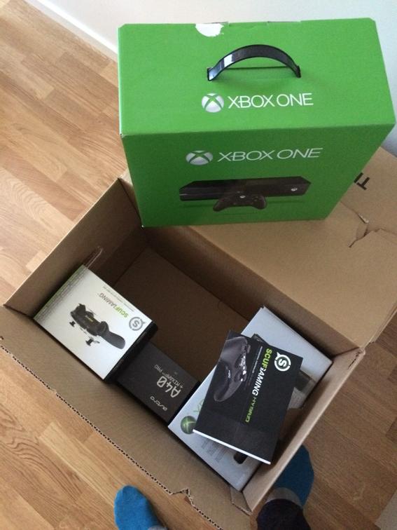 OulenXG's tweet image. @TheKoolVin guess what im unboxing first :) #nerdgamer