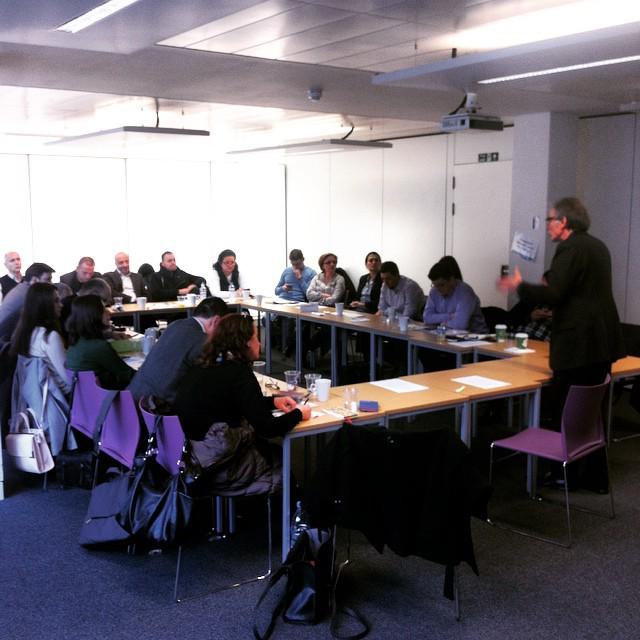 EditaMiftari's tweet photo. Back to classroom w/ David Walker from @guardian. Discussing media &amp; politics intersections @BusManQMUL #futurelead… http://t.co/TUvFv4k7ex
