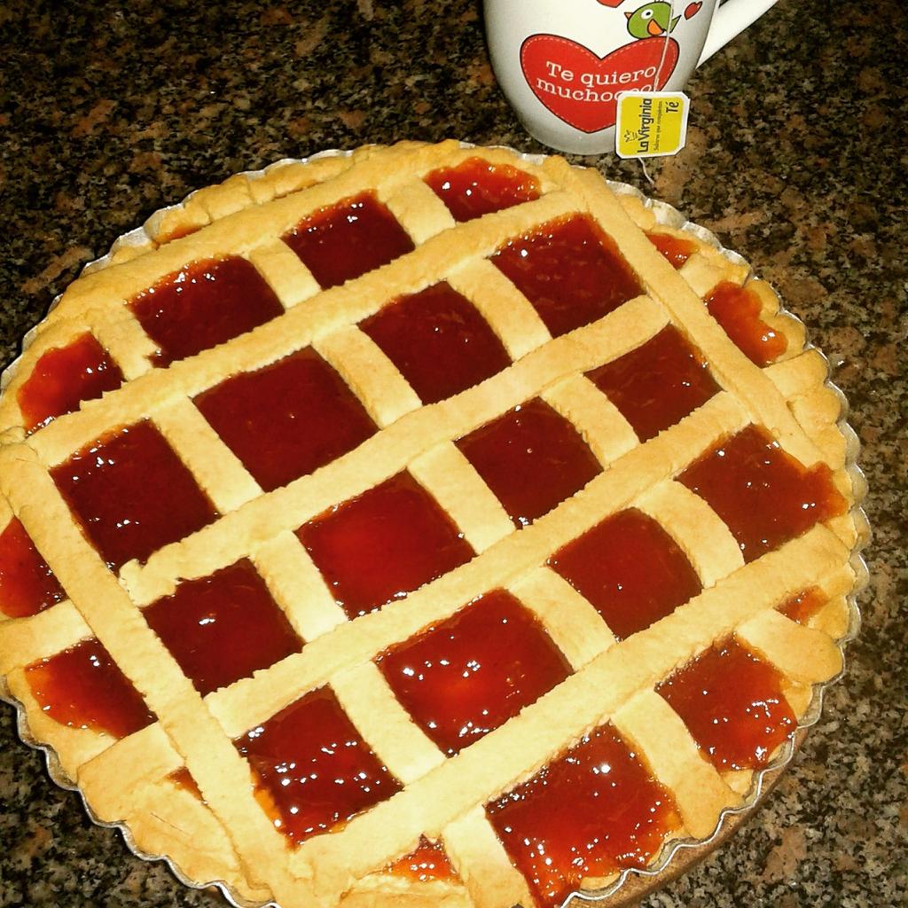 Noeliangulo's tweet photo. #Pastafrola 😀 ( caseeera ) http://t.co/ru1mL36BRZ