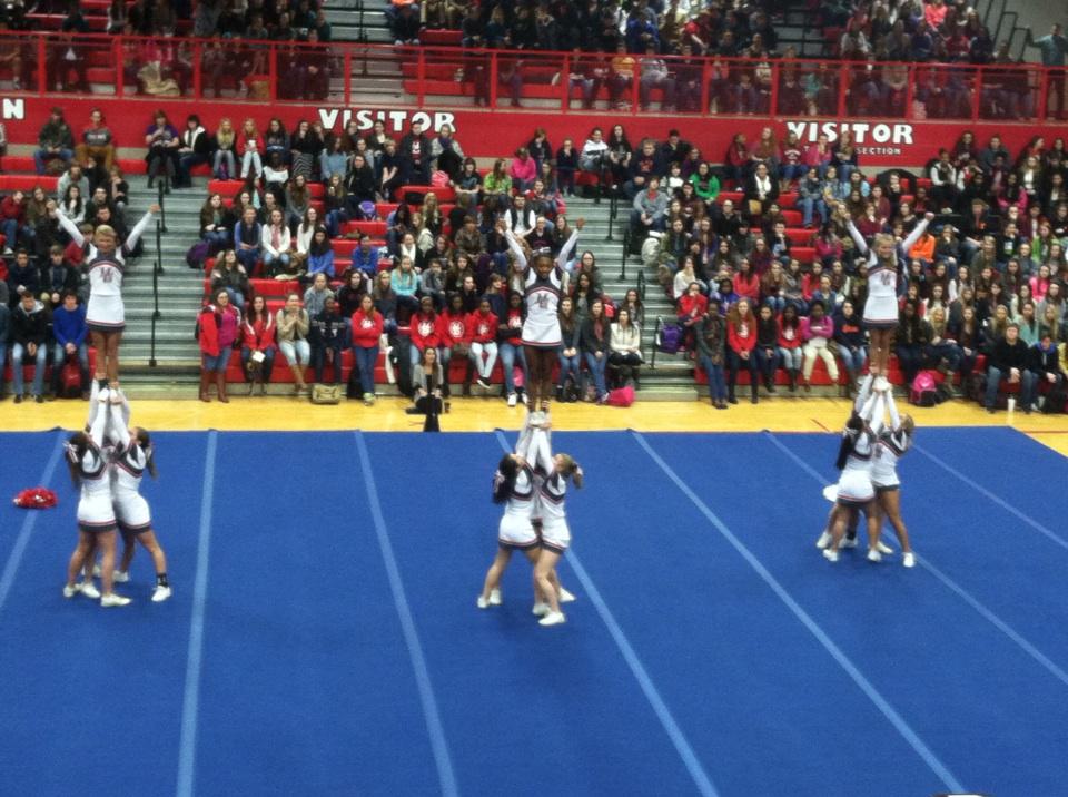 HazelGreenHigh's tweet photo. Looks like we have some National Contenders. Varsity @CheerHG electrifying the crowd this morning. http://t.co/hSkW8SMyiw