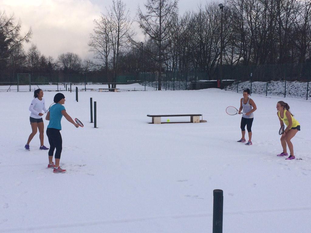 Now the silly Aussies excited about the snow!