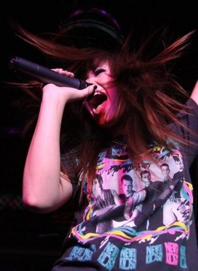 etherealsoraka's tweet photo. #demifetus http://t.co/miBEGy4bGB