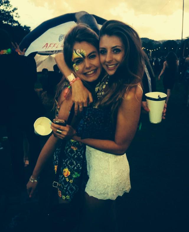 _AmyDoyle's tweet image. Happy birthday to my partner in crime LOVE YOU GF @EJBillington