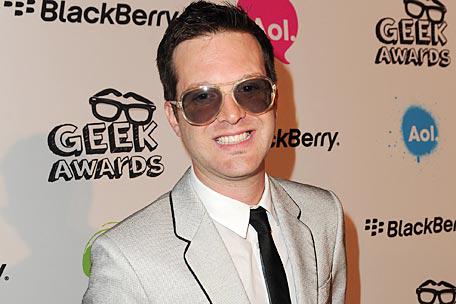 HAPPY BIRTHDAY MAYER HAWTHORNE! JUST AIN T GONNA WORK OUT .   