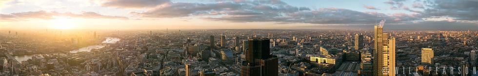 View from the #LeadenhallBuilding looking out over the #CityofLondon in the January sun. tinyurl.com/lanq27t
