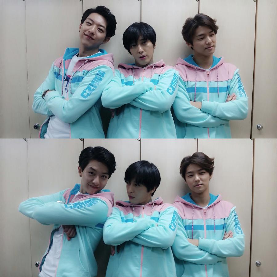 CN_FANCLUB's tweet photo. 이른 아침부터 늦은 밤까지 열성적으로 응원해주신 BOICE 여러분 정말 너무 감사합니다!! 여러분 덕분에 멤버들 모두 다치지않고 무사히 잘 마쳤습니다!!
조심히 들어가세요^^ 👋👋 http://t.co/zIqAKqQakR