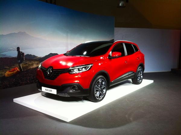 2015 - [Renault] Kadjar [HFE] - Page 20 B82WlfrIAAAPs5M