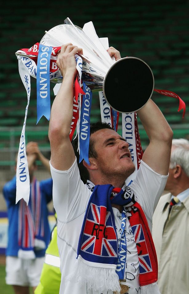 Happy Birthday Barry Ferguson, 37 today! Could\ve done with him in the middle of the park yesterday 