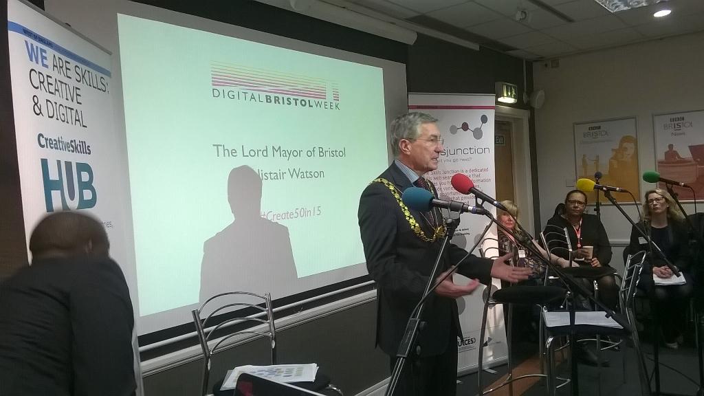 C_SkillsHub's tweet photo. @brislordmayor "local jobs for local people in the high paid jobs too" in @BTQEZ #create50in15 http://t.co/UQtpJSPN3w